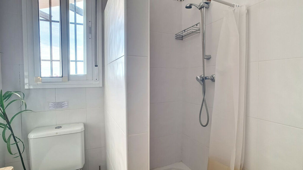 Detached Villa Arenas Málaga - image 15