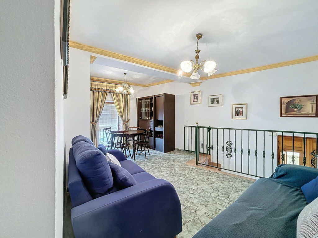 Semi-Detached House Árchez Málaga - image 16