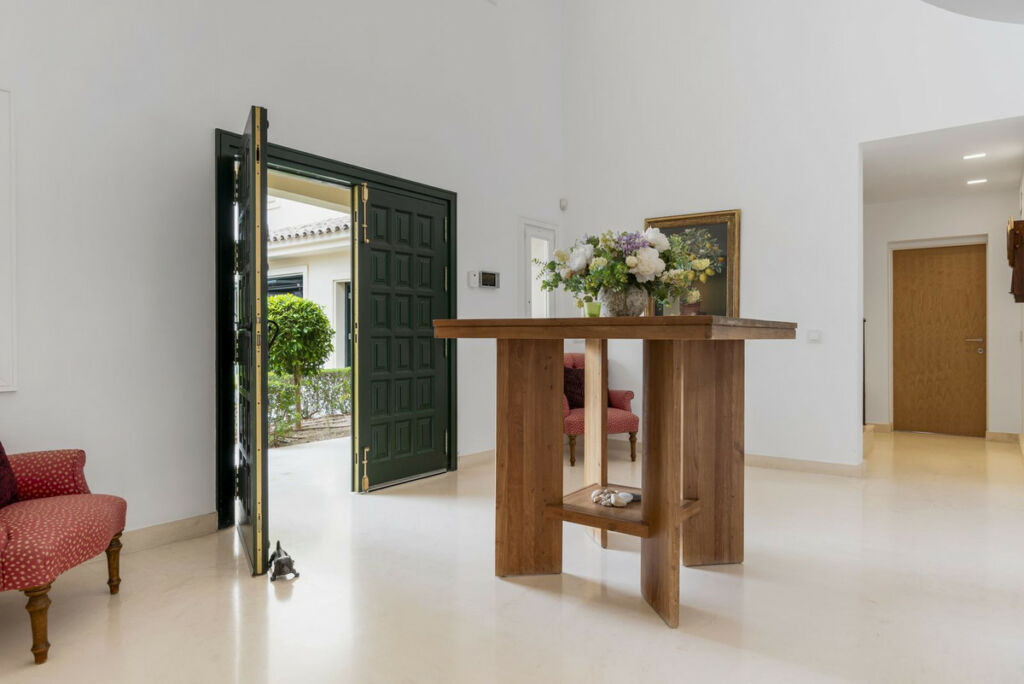 Detached Villa Sotogrande Costa Cádiz - image 19