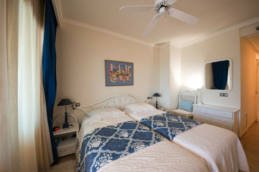 Ground Floor Apartment Sierra Blanca Málaga - image 16