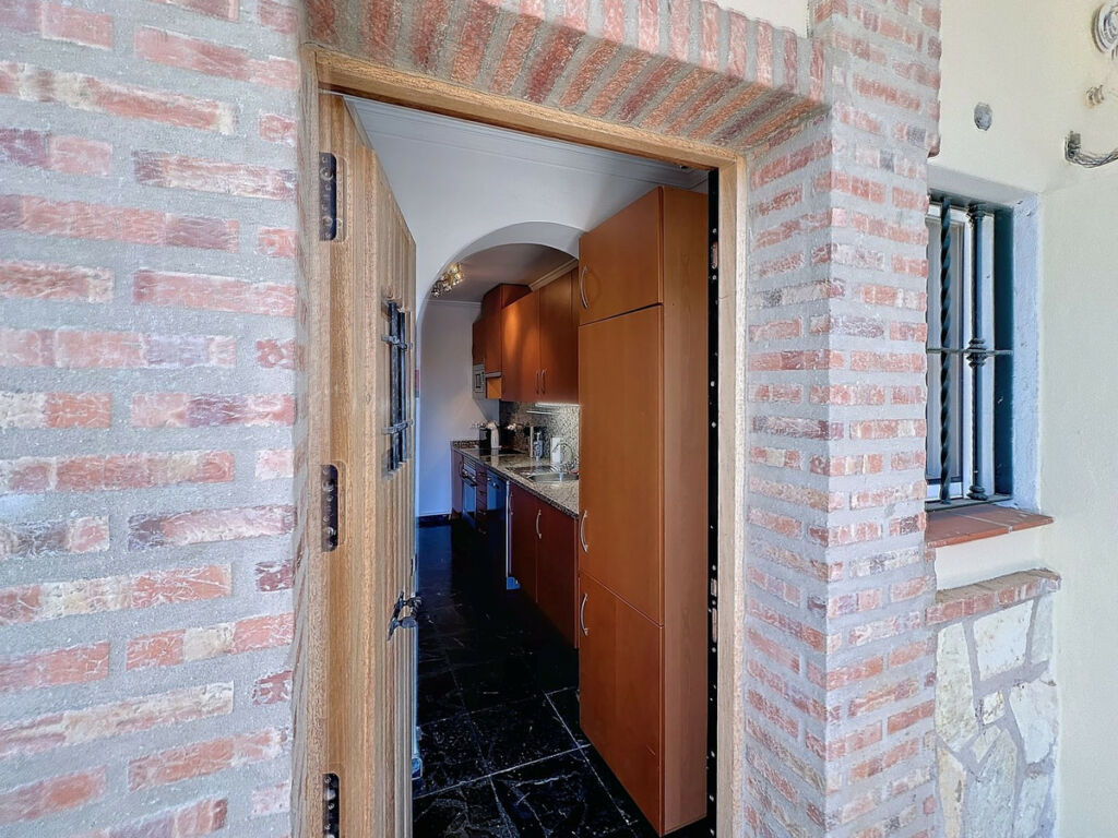 Detached Villa Alhaurín de la Torre Málaga - image 16