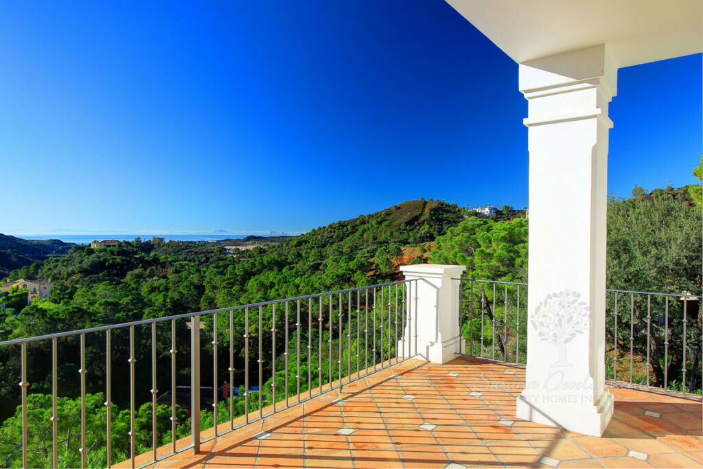 Detached Villa Benahavís Málaga - image 16