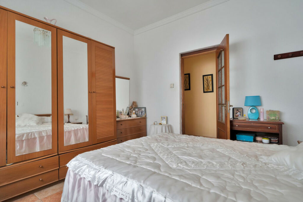 Detached Villa La Línea Cádiz - image 16