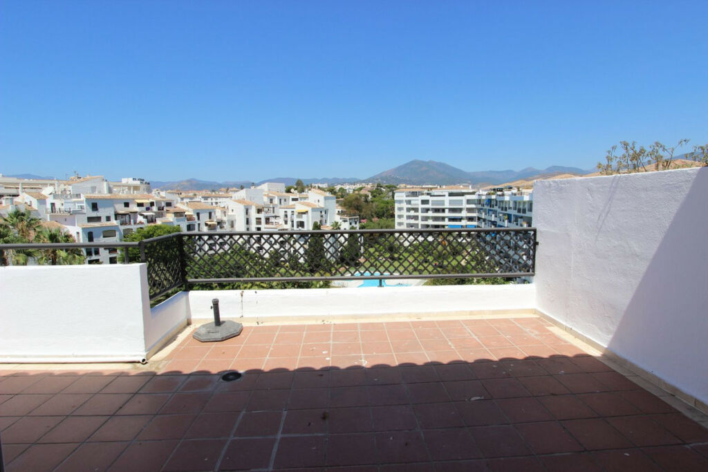 Penthouse Puerto Banús Málaga - image 17