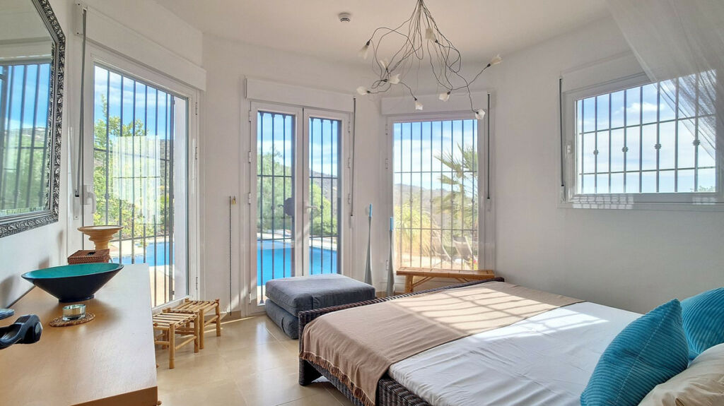 Detached Villa Arenas Málaga - image 17