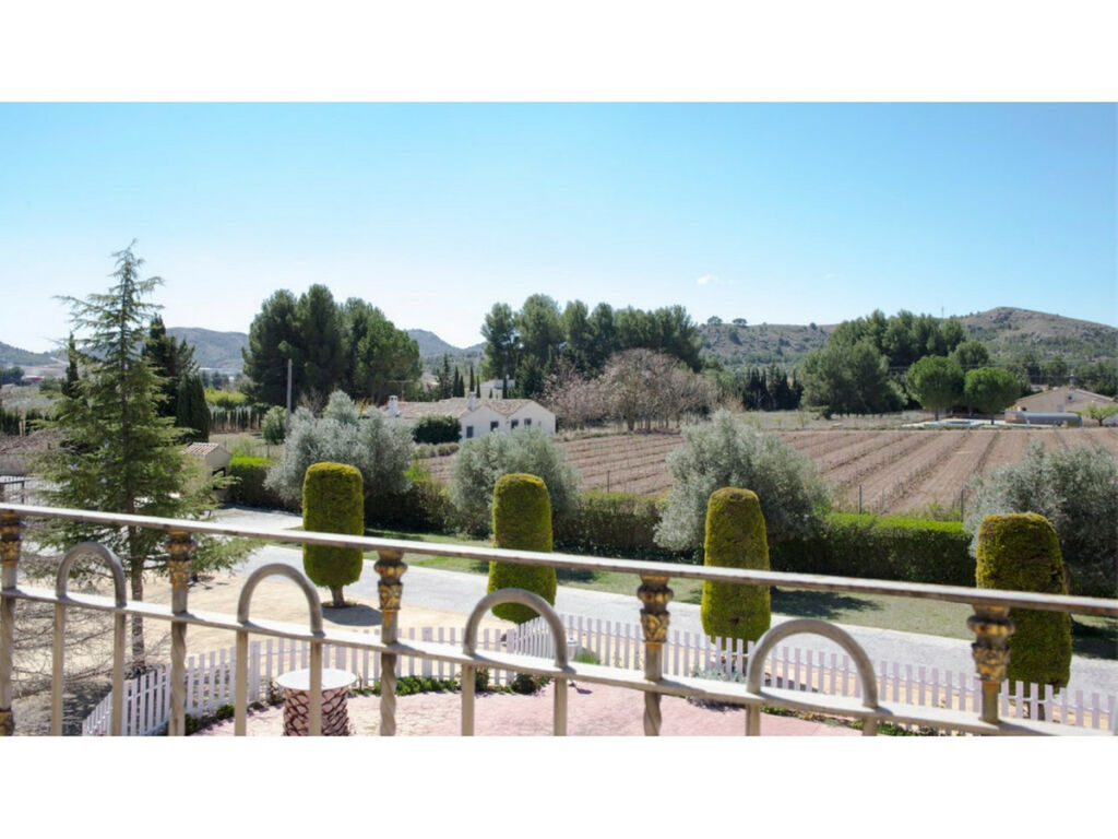 Detached Villa Yecla Murcia - image 18