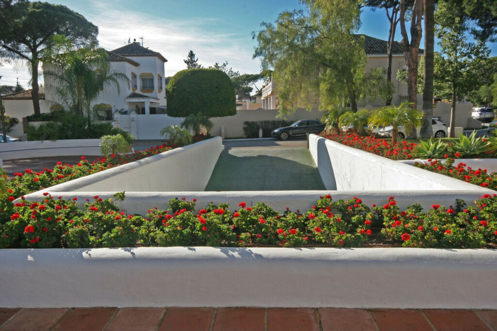 Duplex Estepona Málaga - image 19
