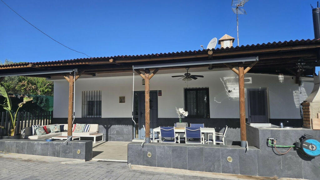 Finca - Cortijo Alhaurín el Grande Málaga - image 2