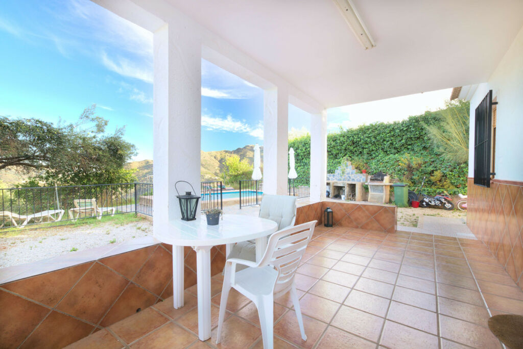 Detached Villa Comares Málaga