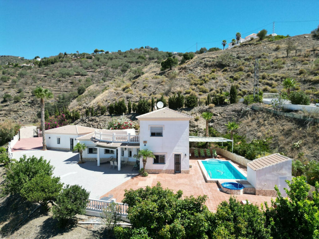 Detached Villa Arenas Málaga