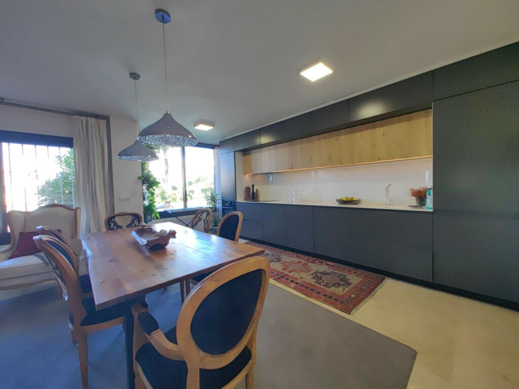 Duplex Estepona Málaga - image 2