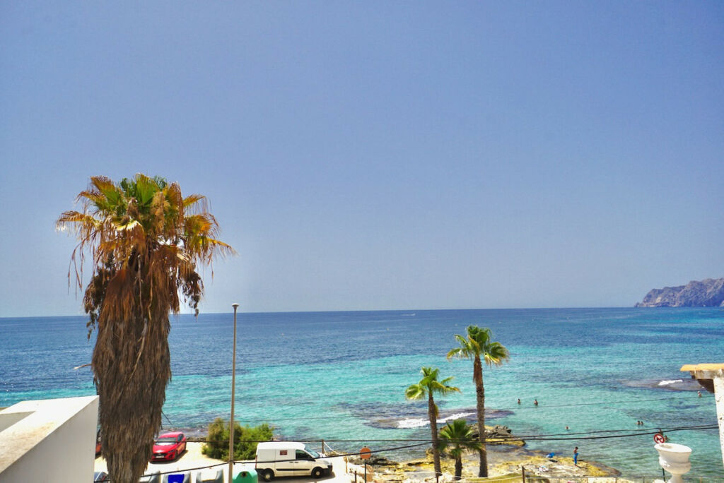 Middle Floor Apartment Moraira Alicante - image 4