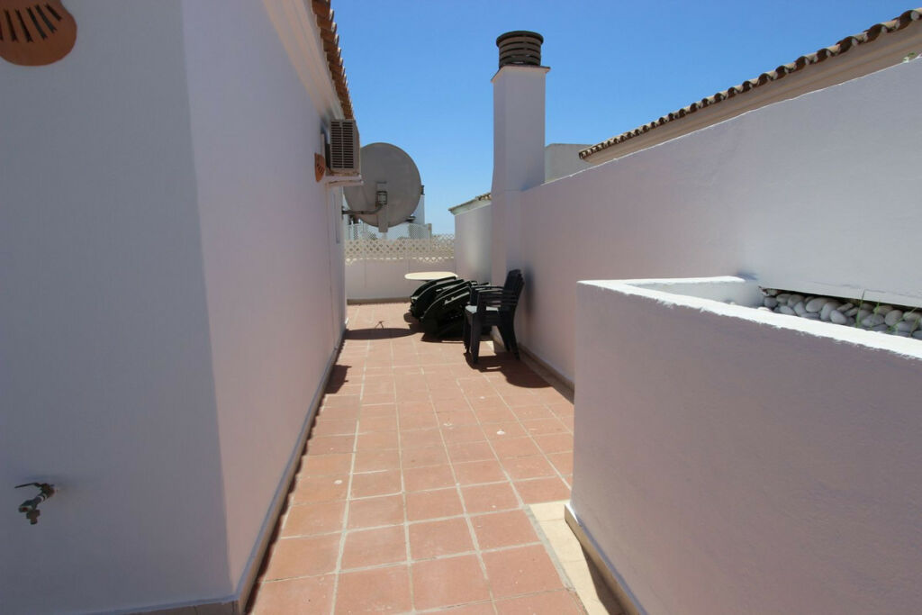 Penthouse Puerto Banús Málaga - image 20