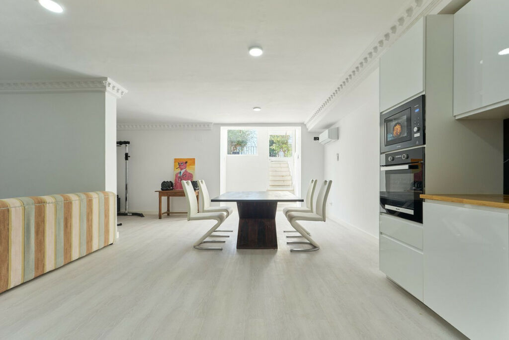 Semi-Detached House The Golden Mile Málaga - image 20