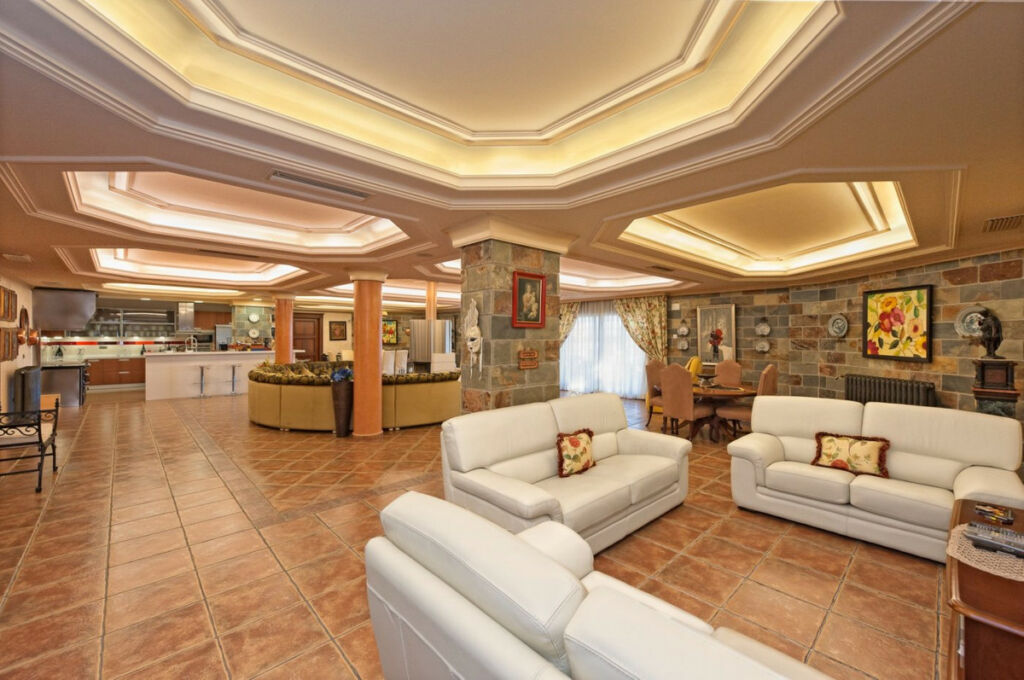 Detached Villa La Cala de Mijas Málaga - image 18