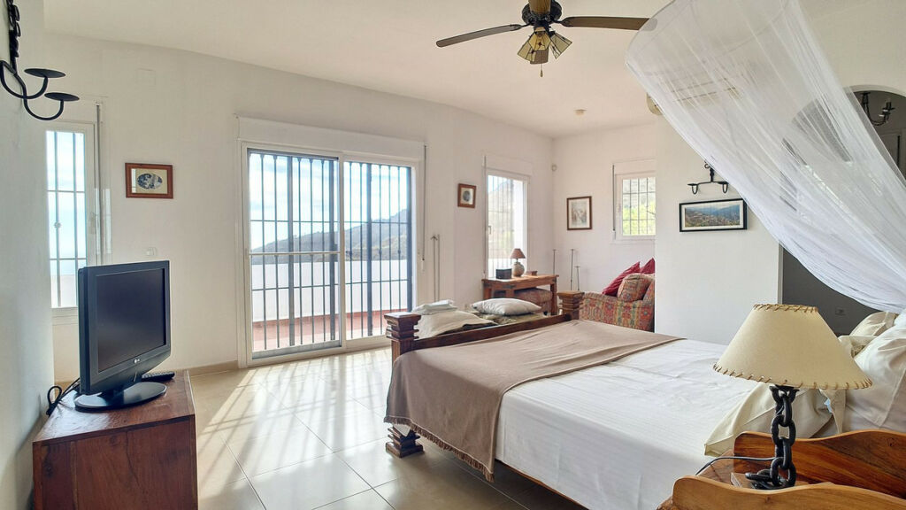 Detached Villa Arenas Málaga - image 20