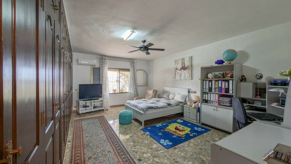 Detached Villa Calpe Alicante - image 21