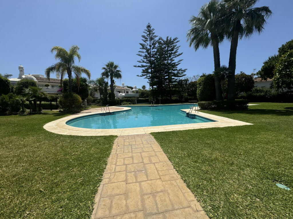 Townhouse Bahía de Marbella Málaga - image 20