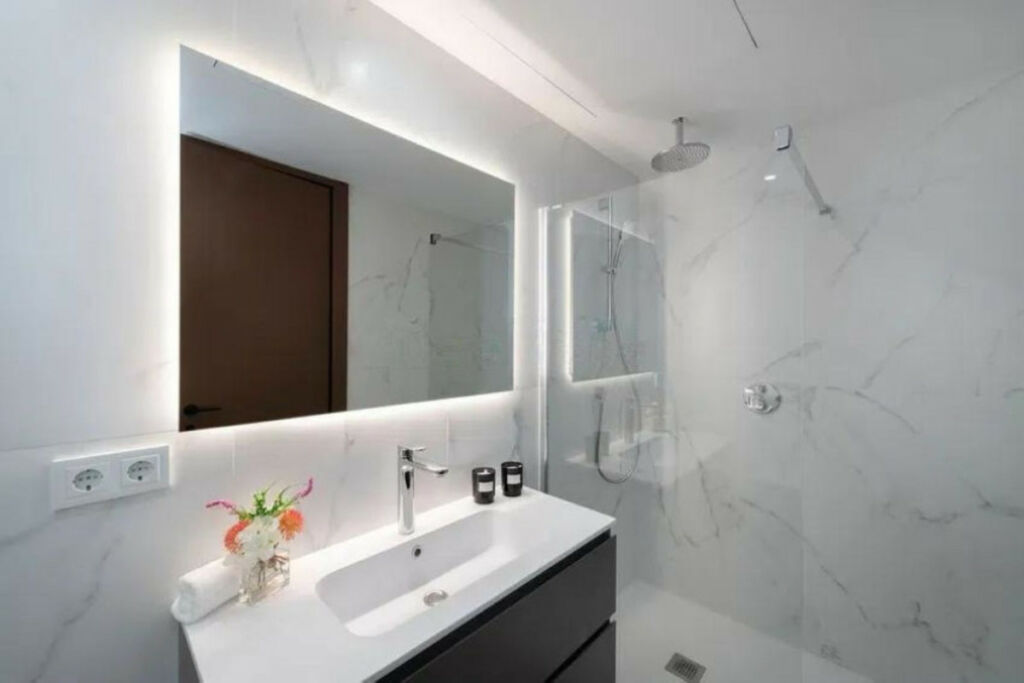 Middle Floor Apartment Puerto Banús Málaga - image 21