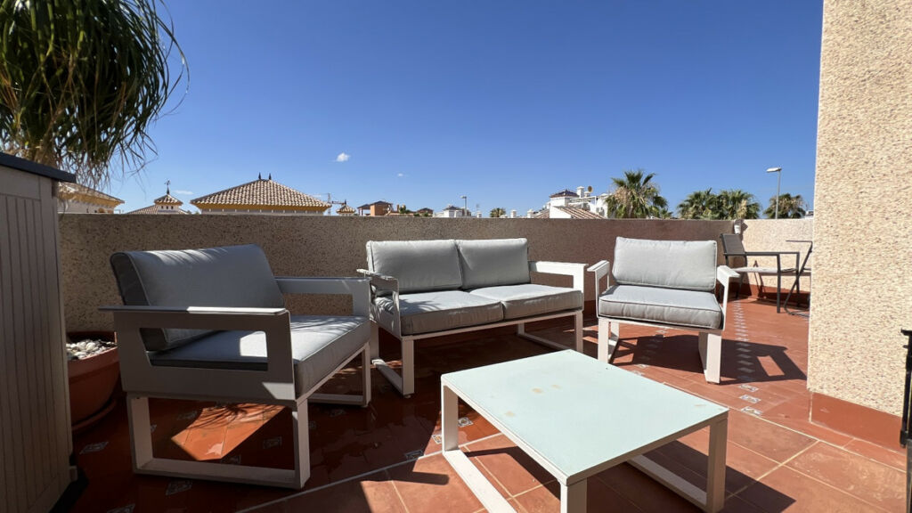 Detached Villa Villamartin Alicante - image 21