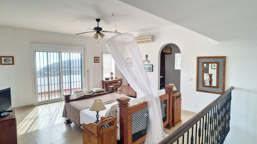 Detached Villa Arenas Málaga - image 21