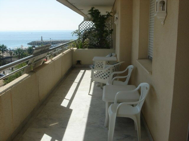 Middle Floor Apartment Puerto Banús Málaga - image 21