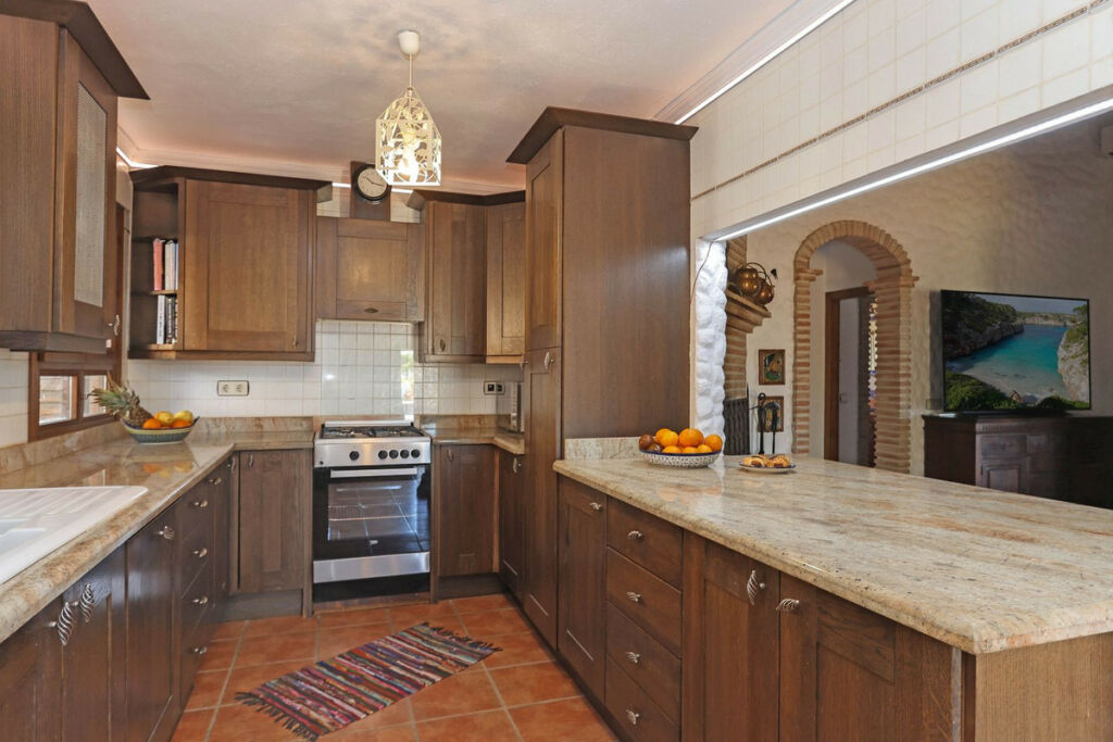 Detached Villa Alozaina Málaga - image 22