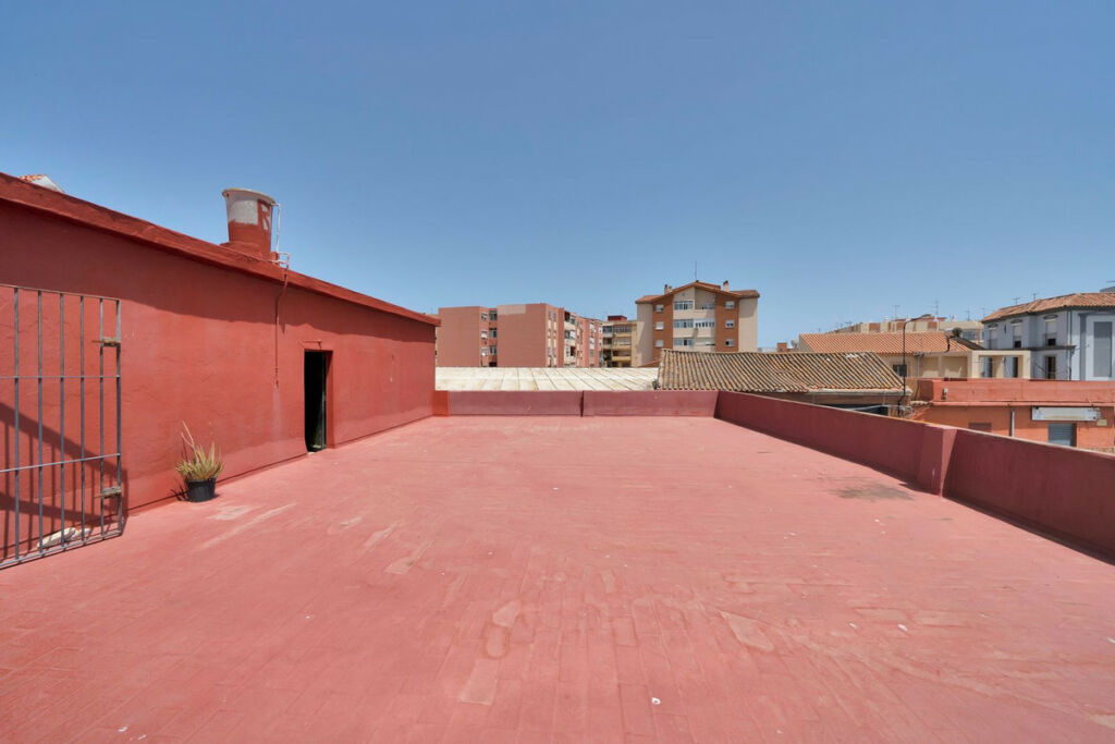 Detached Villa La Línea Cádiz - image 22