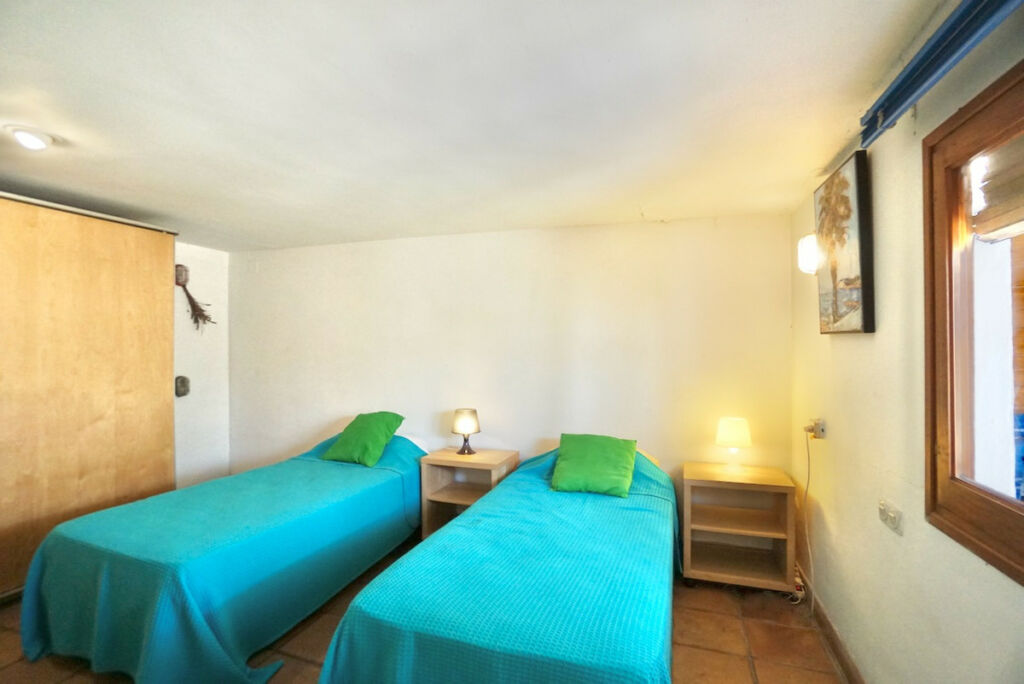 Middle Floor Apartment Moraira Alicante - image 22