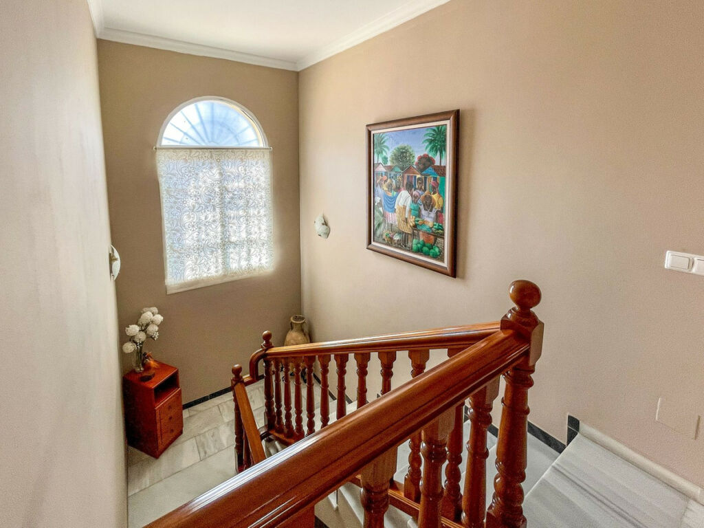 Detached Villa Fuengirola Málaga - image 24