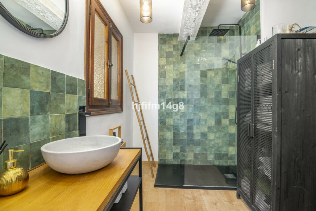 Detached Villa Benahavís Málaga - image 23