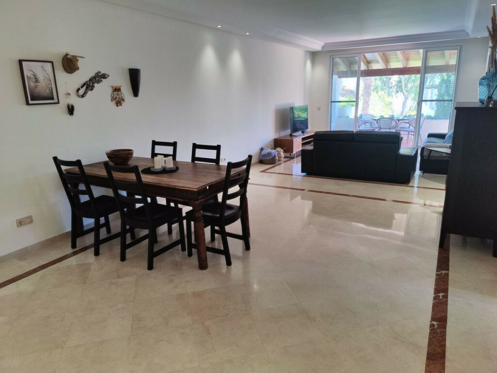 Penthouse Puerto Banús Málaga - image 23