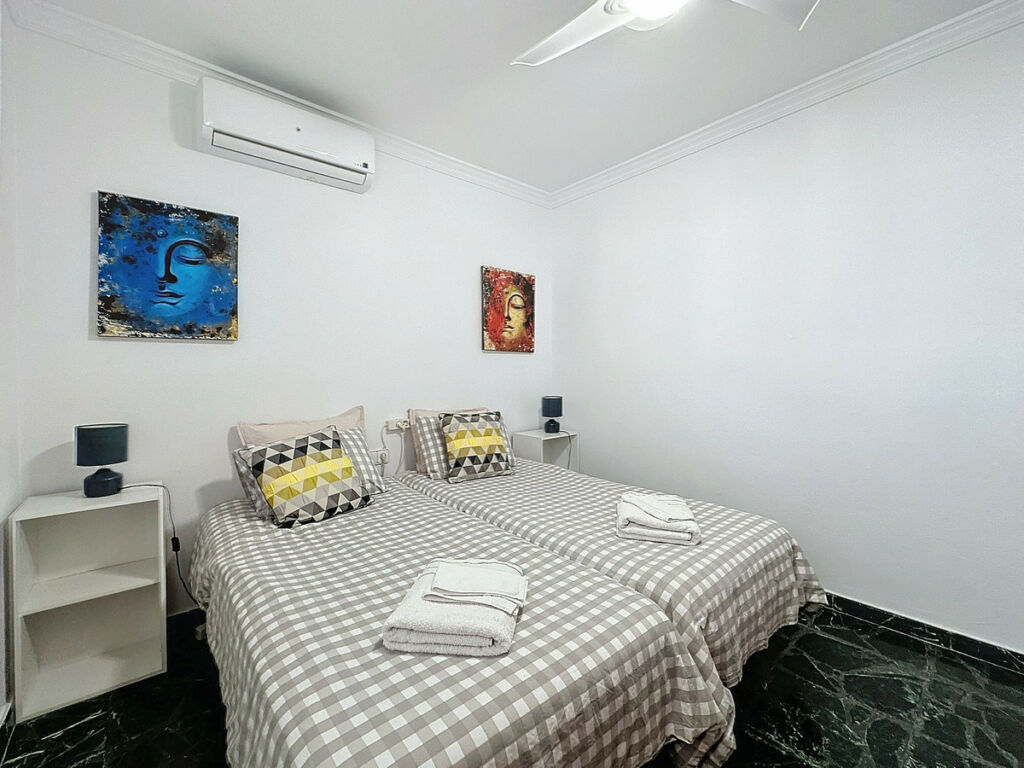 Detached Villa Alhaurín de la Torre Málaga - image 23