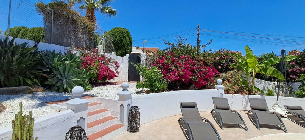Detached Villa Estepona Málaga - image 24