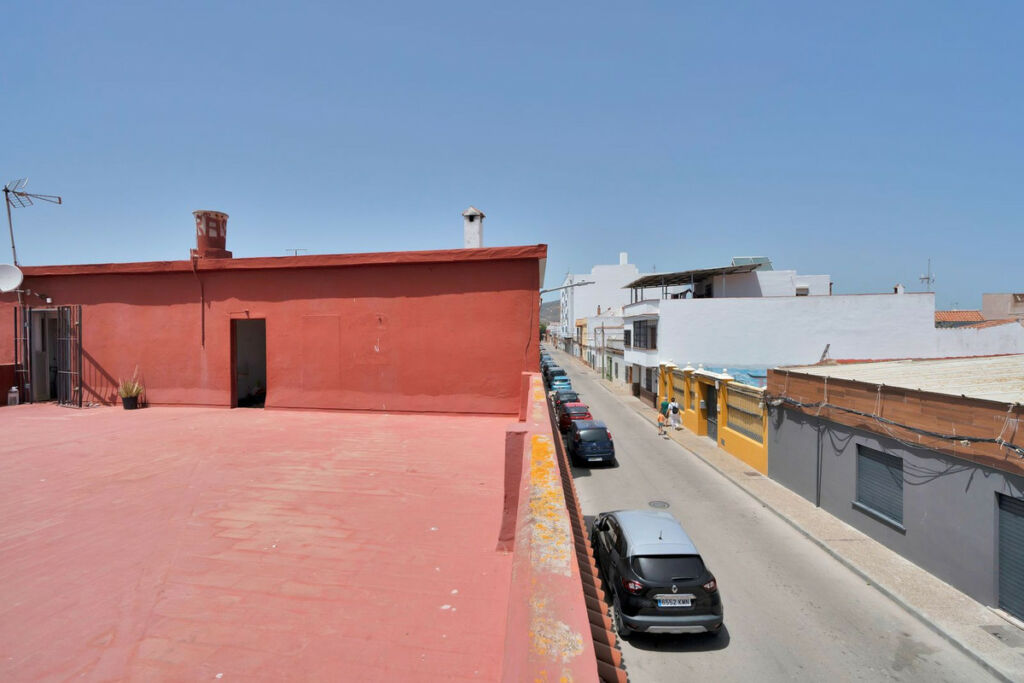Detached Villa La Línea Cádiz - image 24