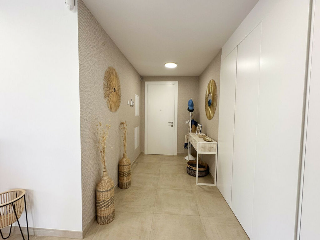 Middle Floor Apartment Estepona Málaga - image 24