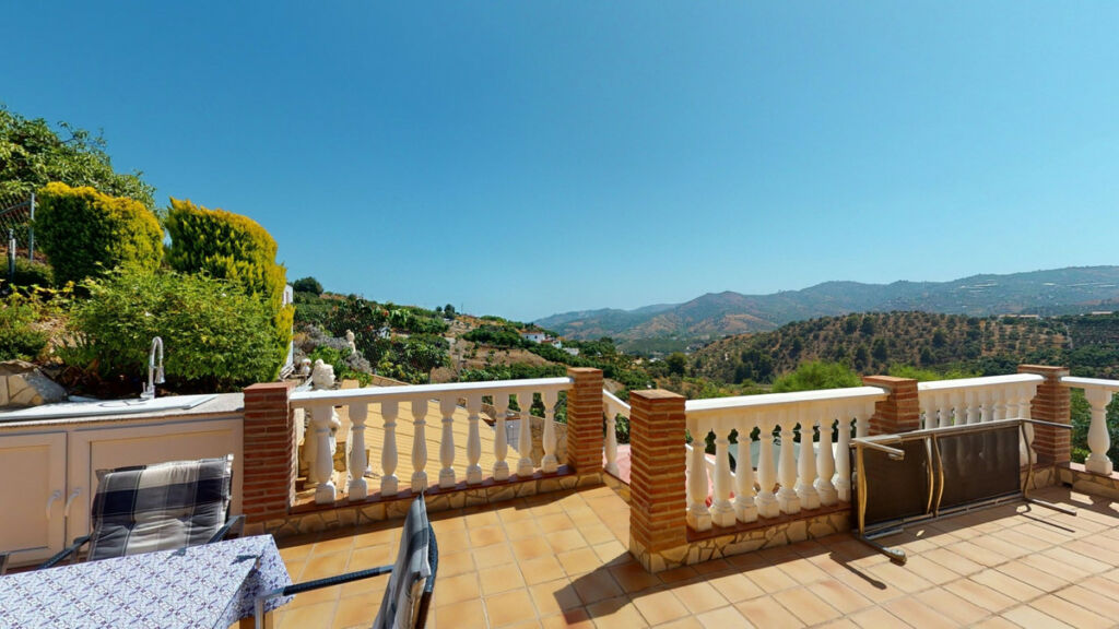 Detached Villa Frigiliana Málaga - image 24