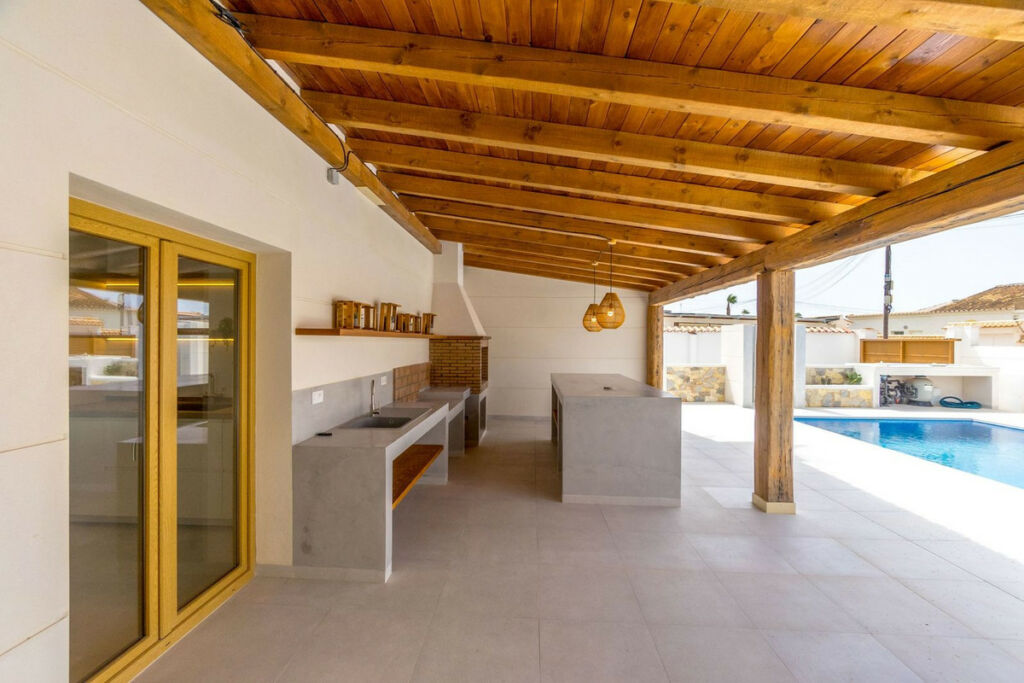 Detached Villa Torrevieja Alicante - image 26