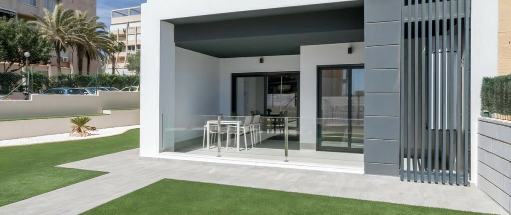 Ground Floor Apartment Torrevieja Alicante - image 25