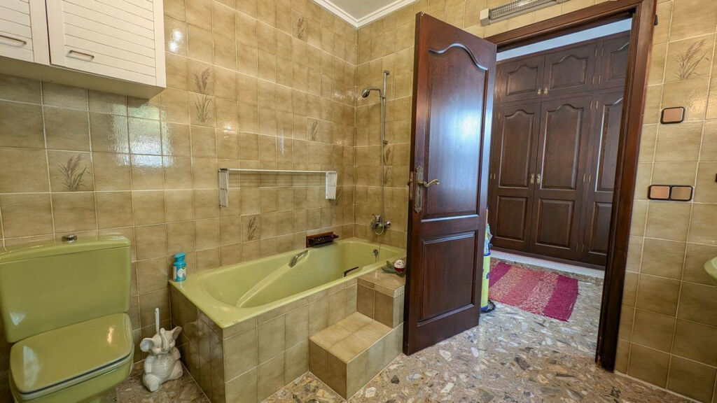 Detached Villa Calpe Alicante - image 26