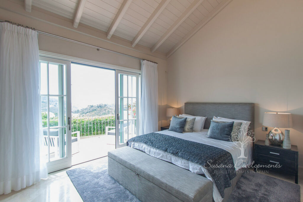 Detached Villa Benahavís Málaga - image 25