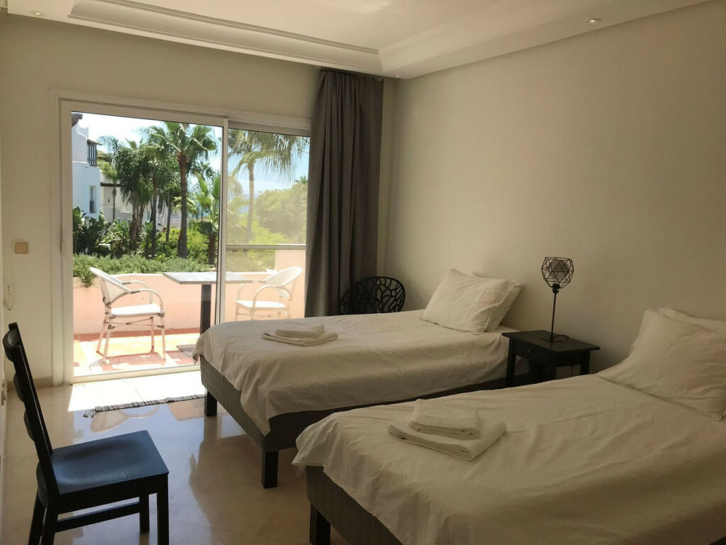 Penthouse Puerto Banús Málaga - image 26