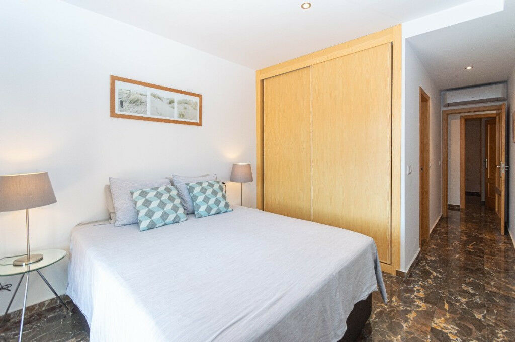 Middle Floor Apartment Carvajal Málaga - image 24