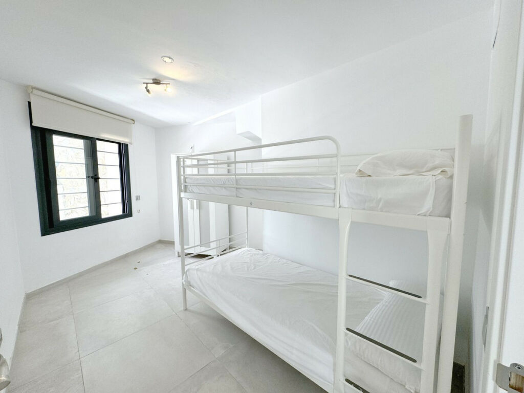 Detached Villa El Rosario Málaga - image 27