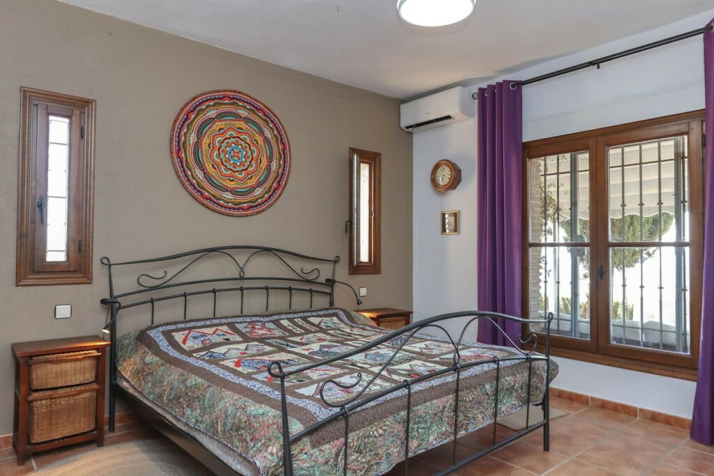 Detached Villa Alozaina Málaga - image 29
