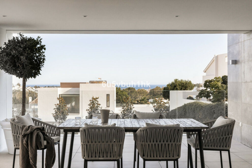 Detached Villa Benahavís Málaga - image 29