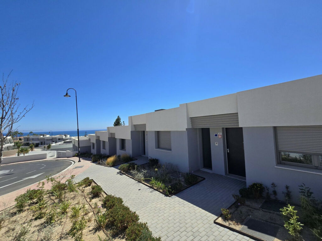 Semi-Detached House El Chaparral Málaga - image 29