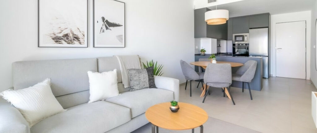Ground Floor Apartment Torrevieja Alicante - image 3