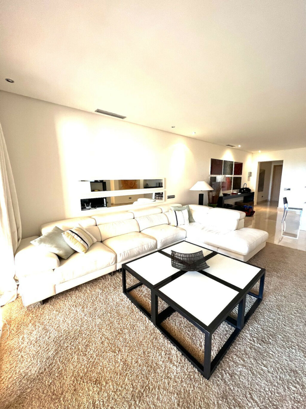 Middle Floor Apartment Sierra Blanca Málaga - image 3