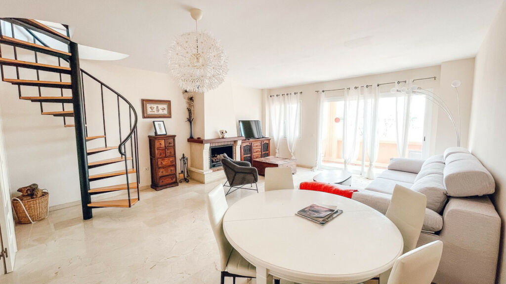 Top Floor Apartment Mijas Costa Málaga - image 3